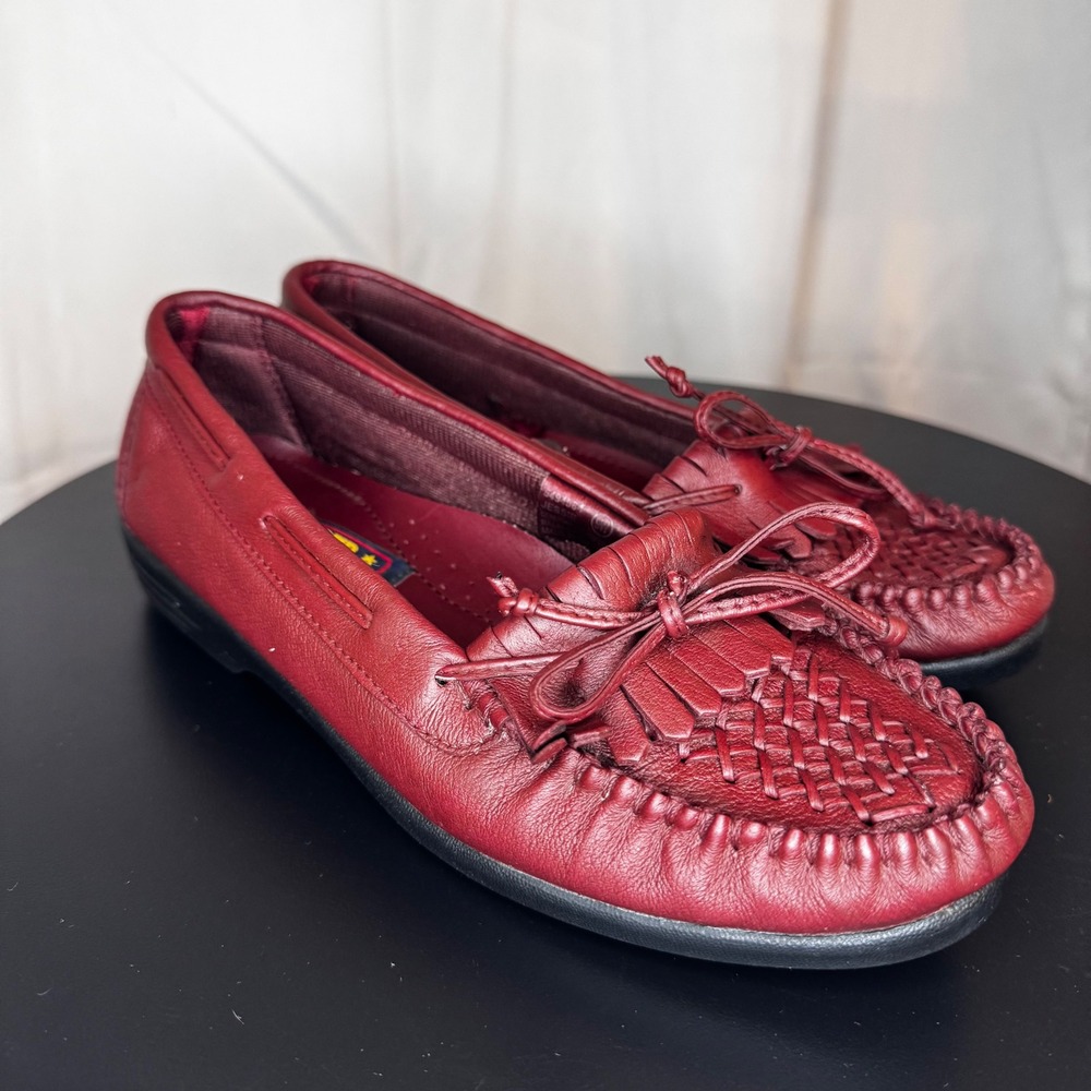VTG Faded Glory‎ Leather Moccasin Loafers Womens 9W Wide Burgundy Woven Tie